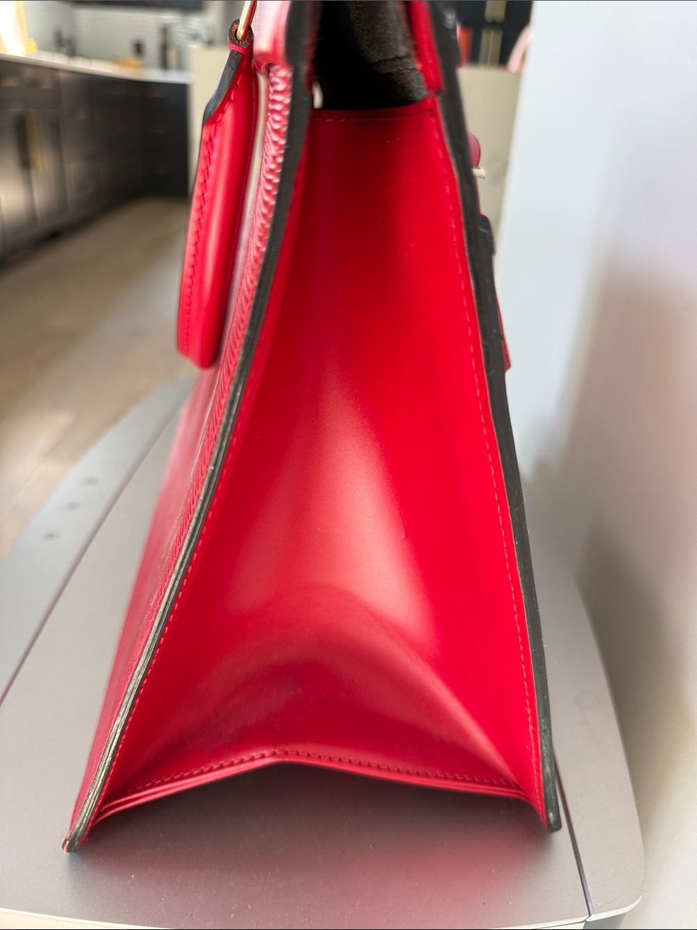Louis Vuitton Red Epi Leather Top-Handle Briefcase - Picture 14 of 16